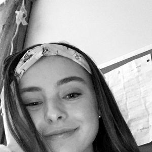 Meet your Posher, Cali